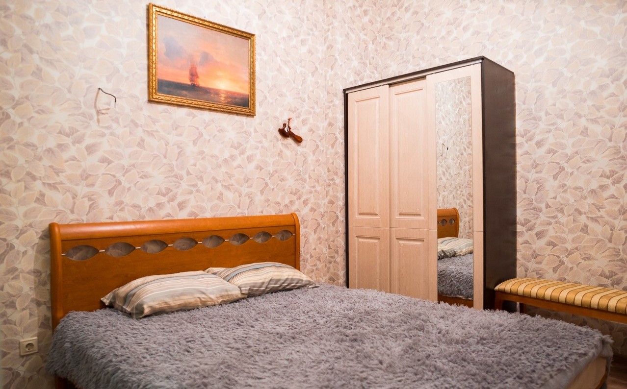  Apartments