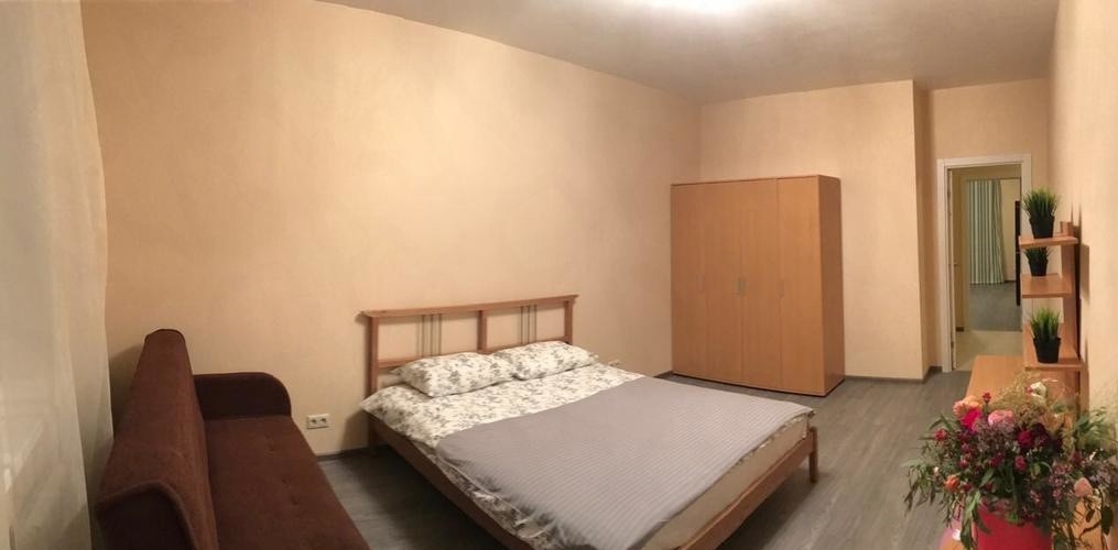  Apartments