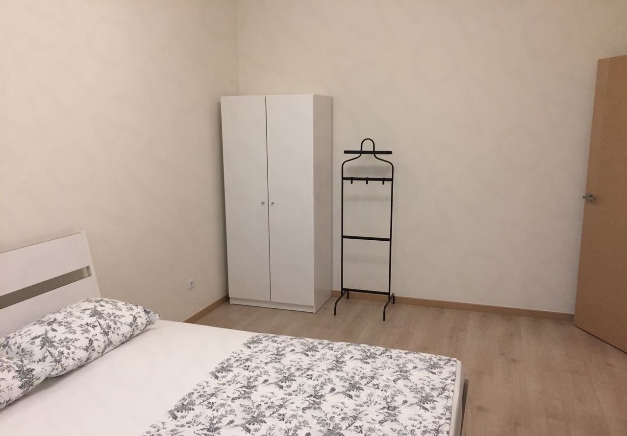  Apartments