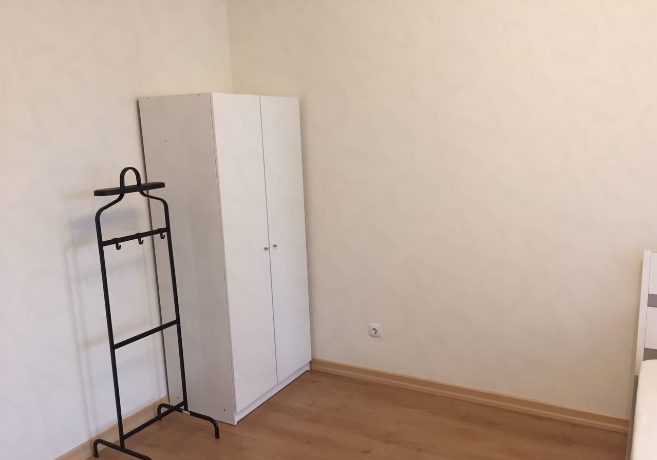  Apartments