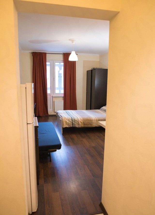  Apartments