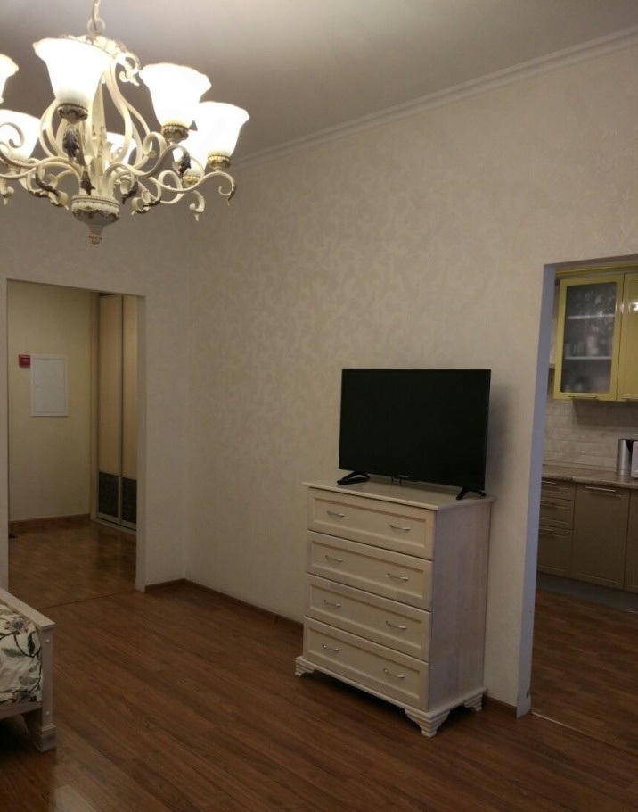  Apartments