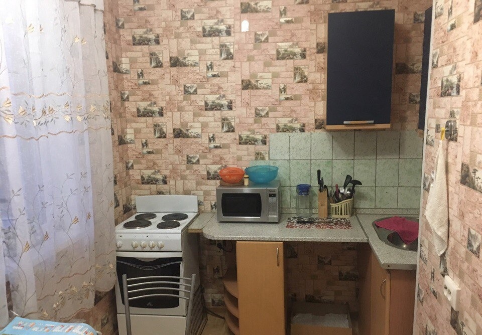  Apartments