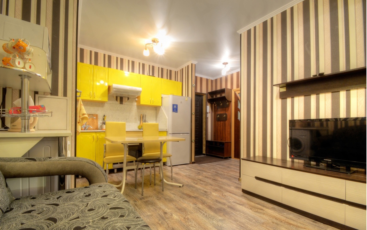 Apartments
