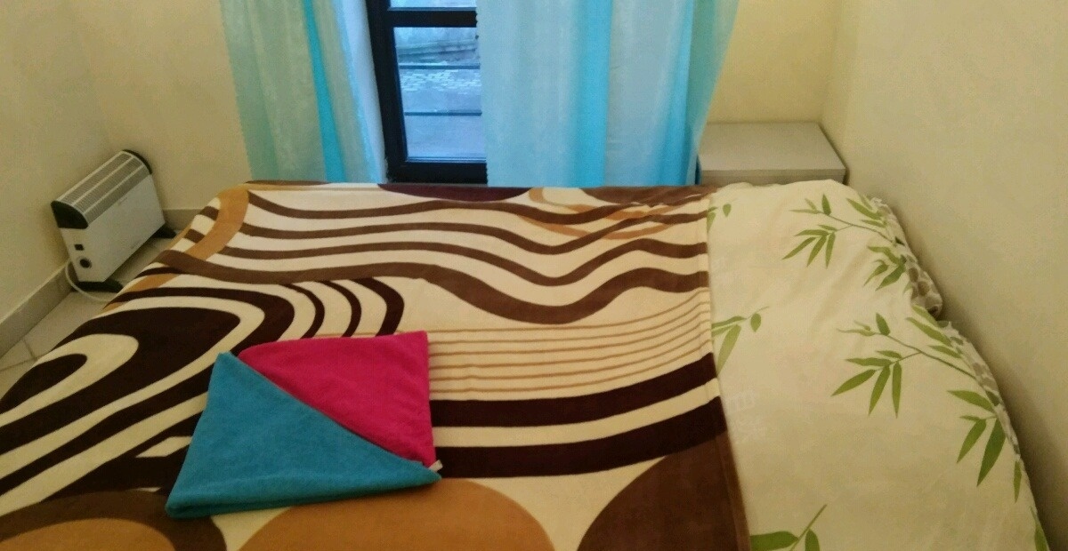  Apartments