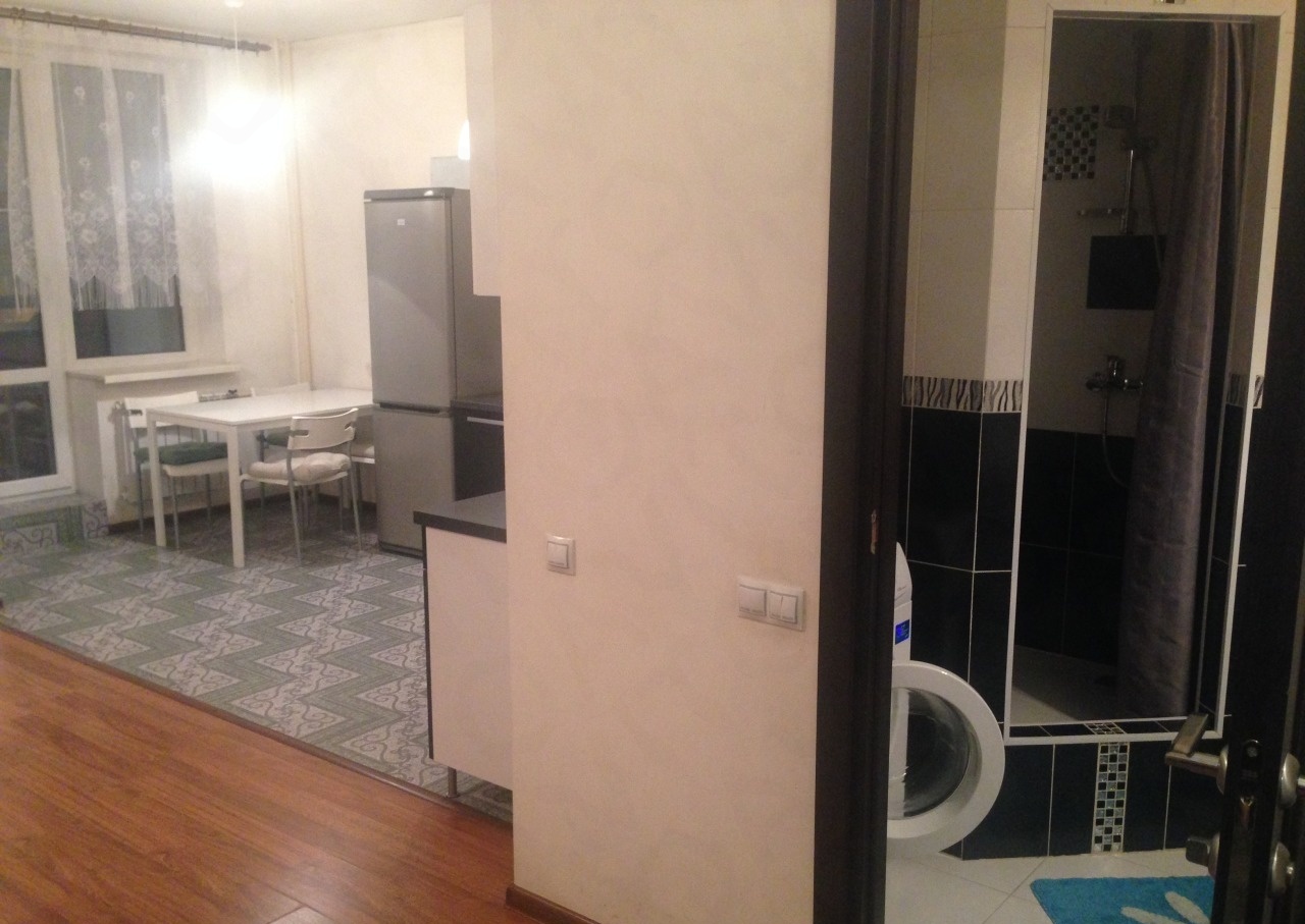  Apartments