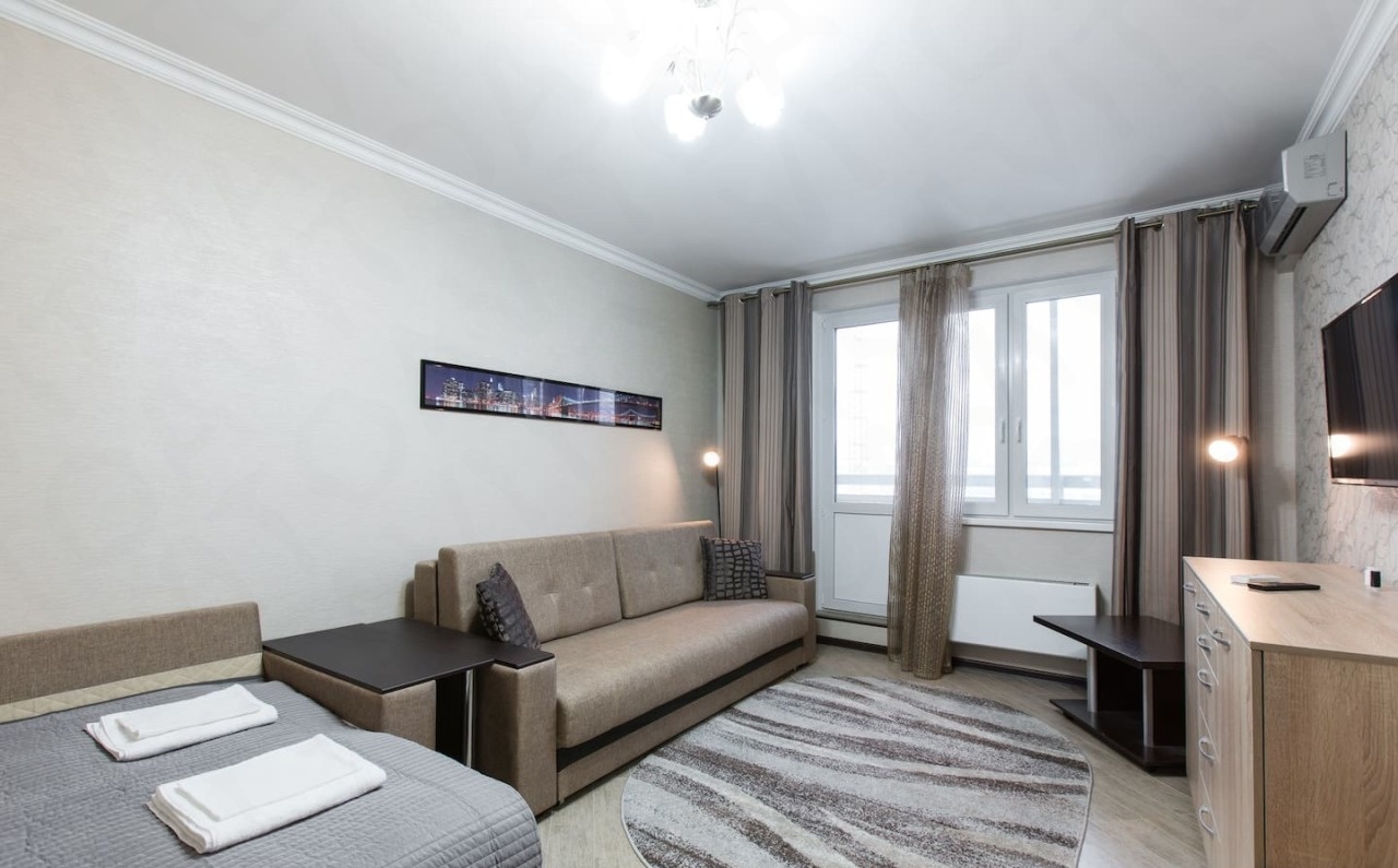 Apartments