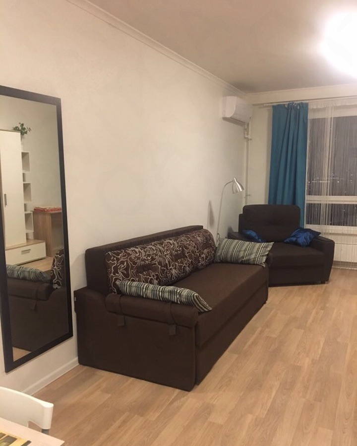  Apartments