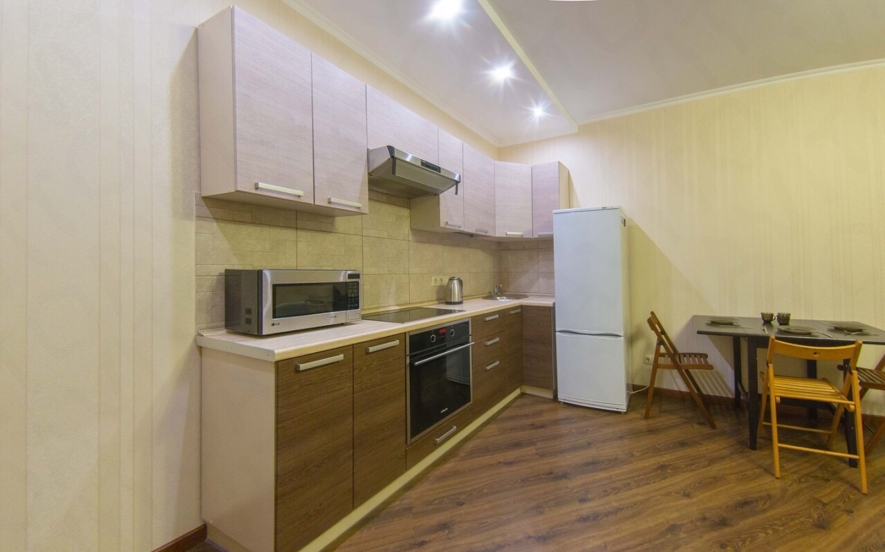  Apartments