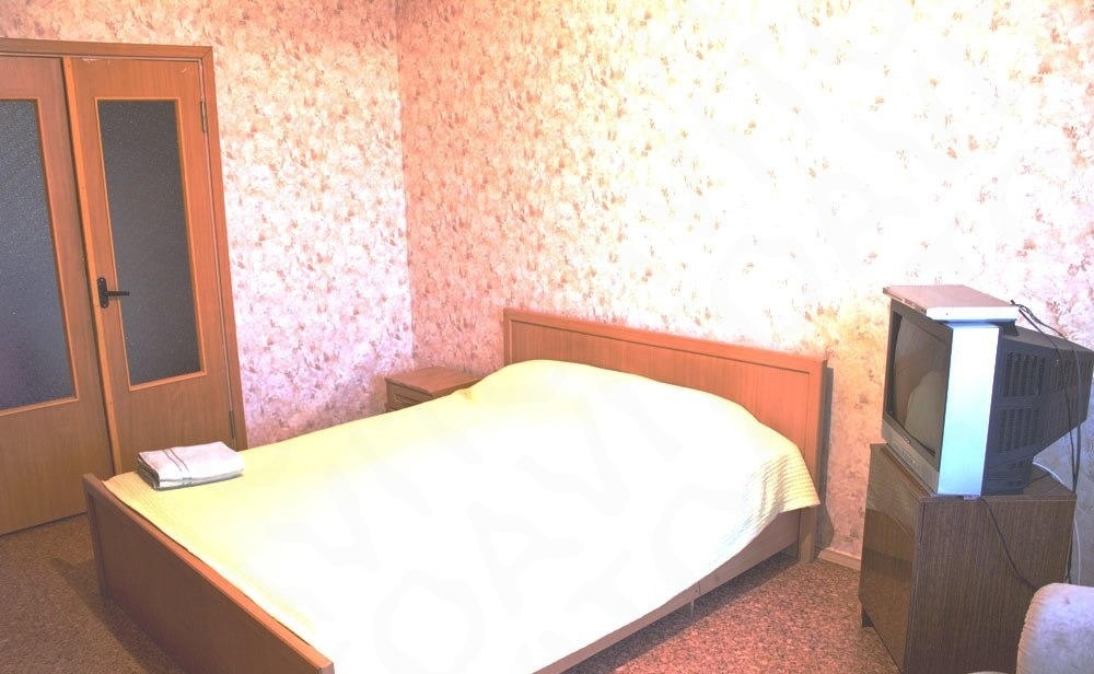  Apartments