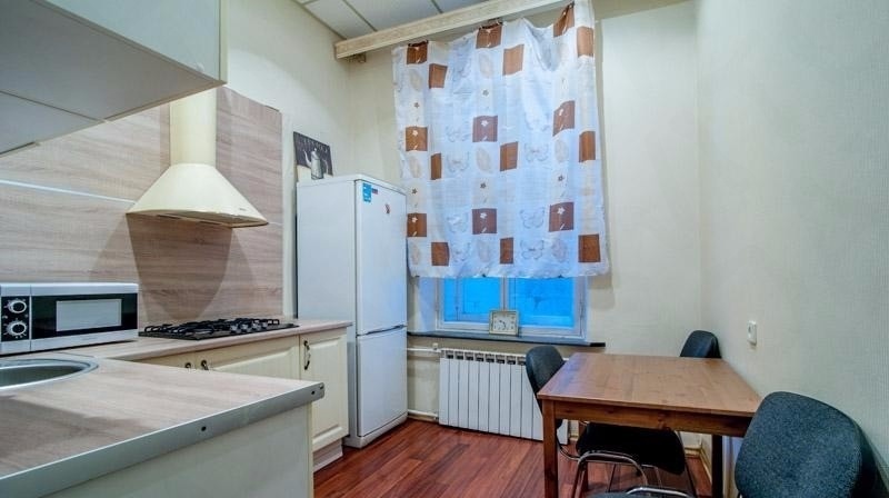  Apartments