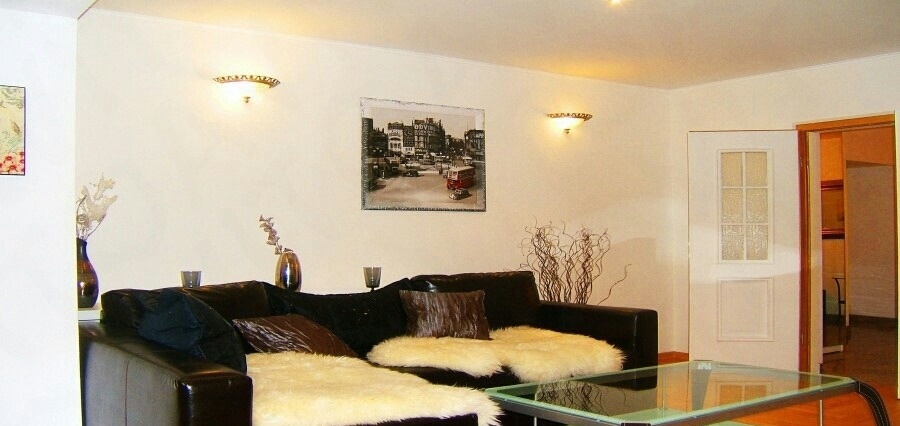  Apartments