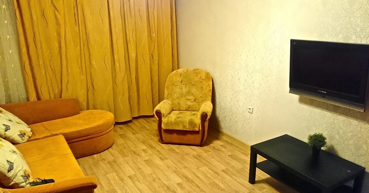  Apartments
