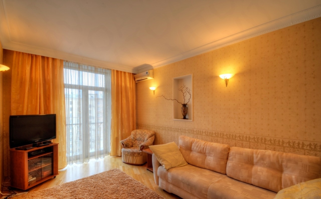  Apartments