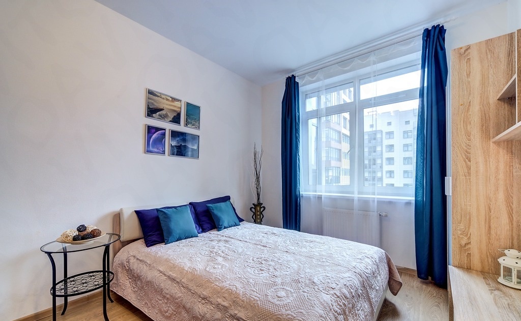  Apartments