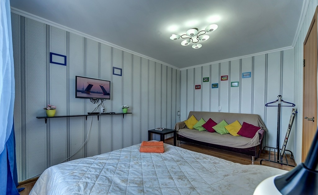  Apartments