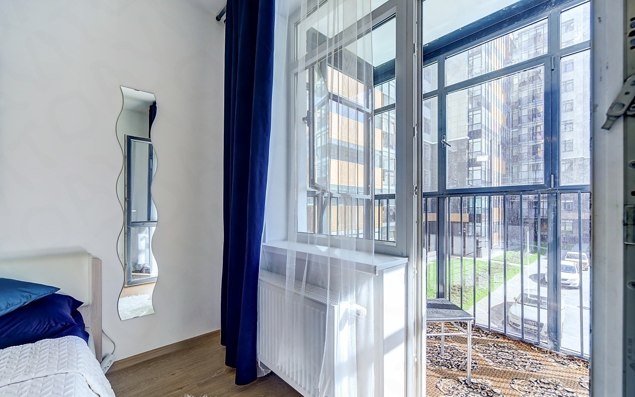  Apartments