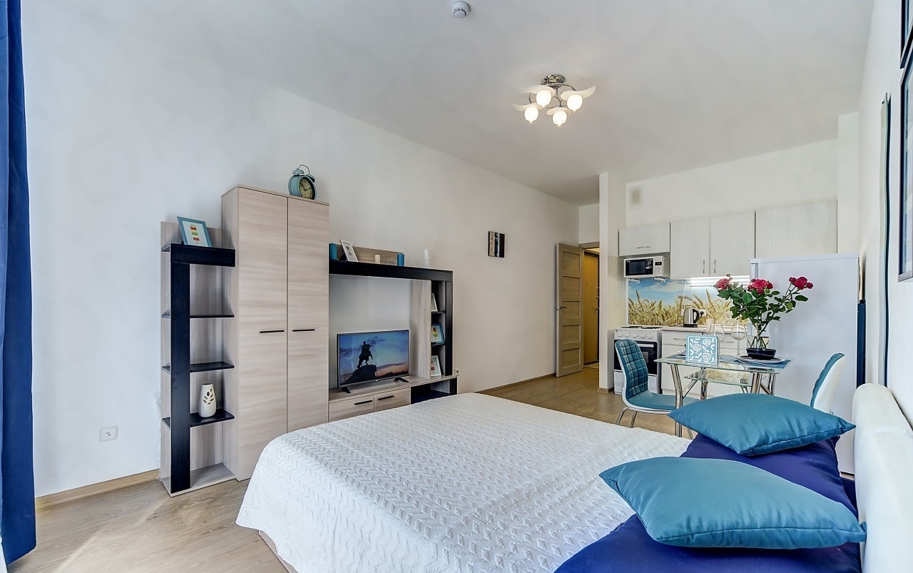  Apartments