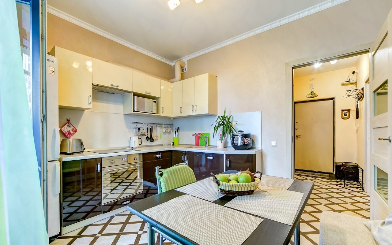  Apartments