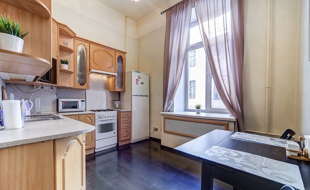  Apartments