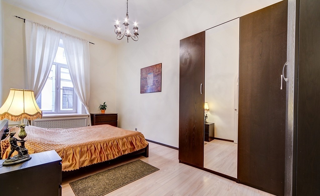  Apartments