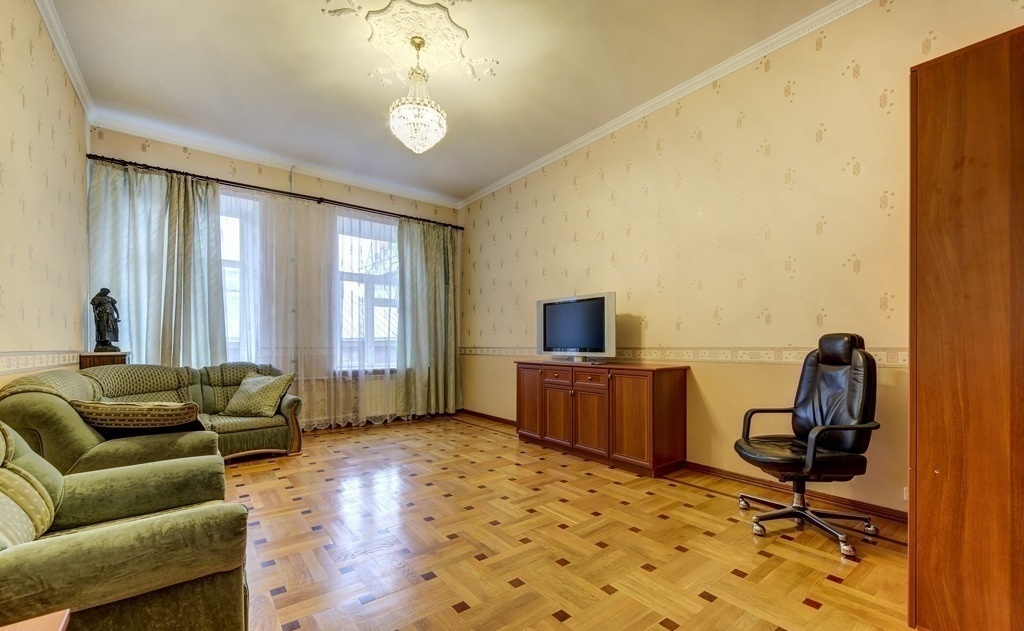  Apartments