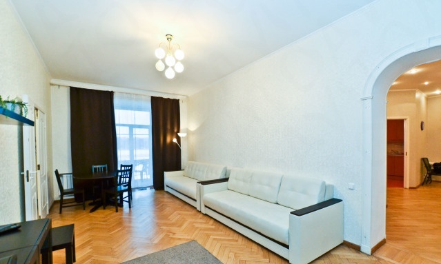  Apartments