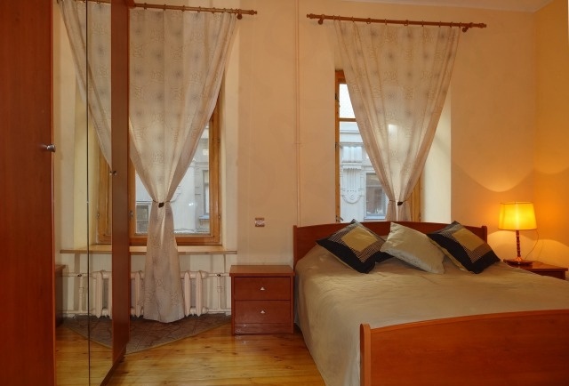  Apartments