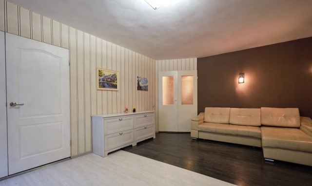  Apartments