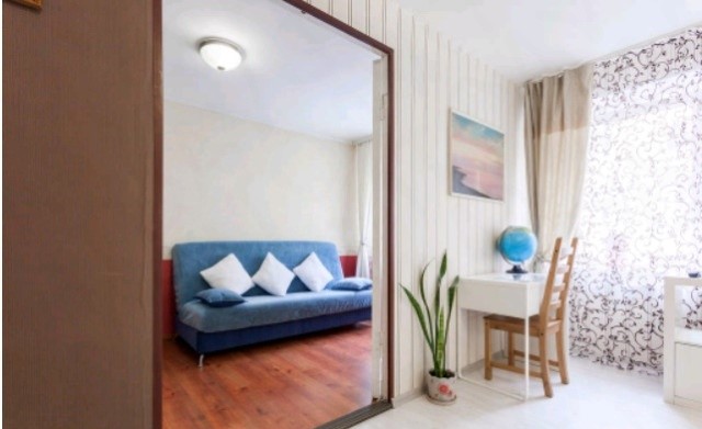  Apartments