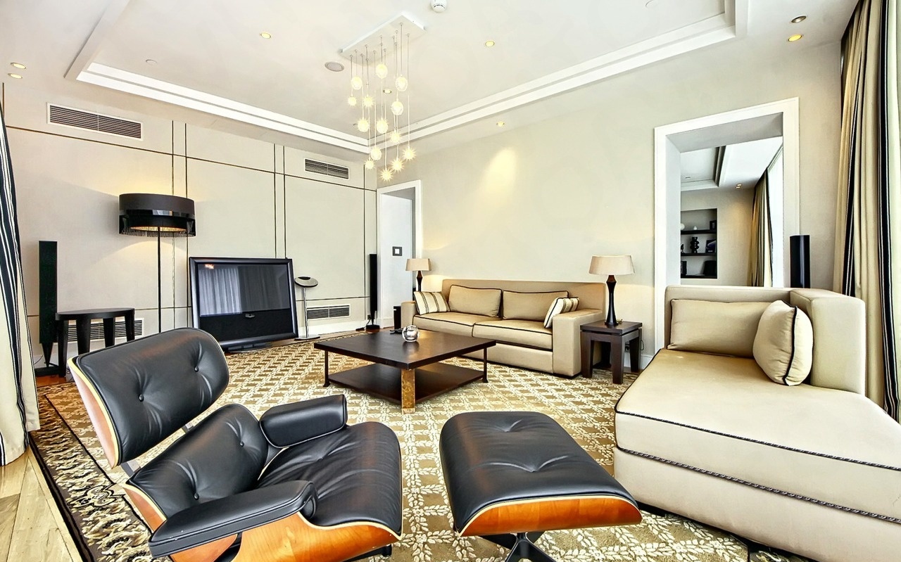  Apartments
