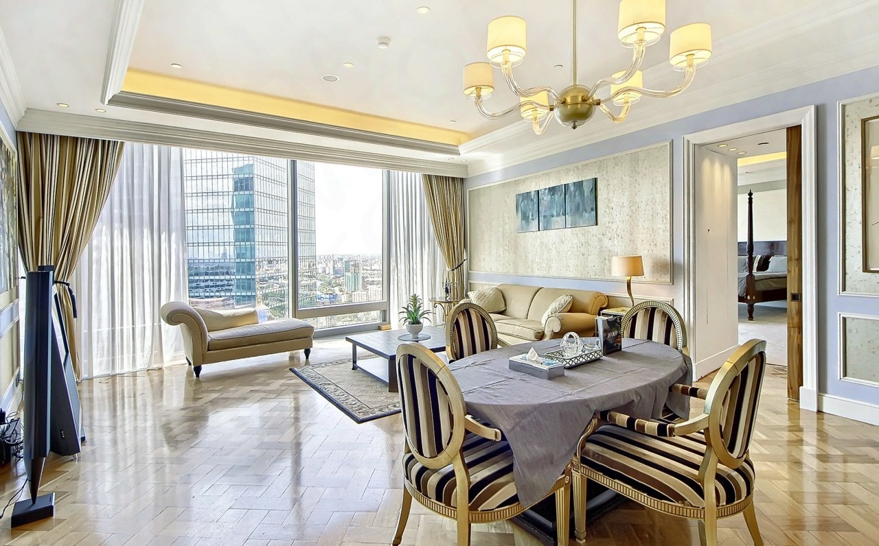  Apartments