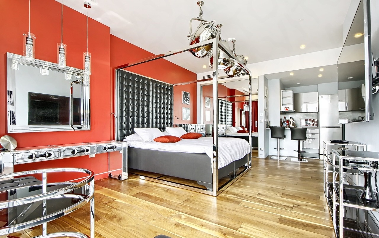  Apartments