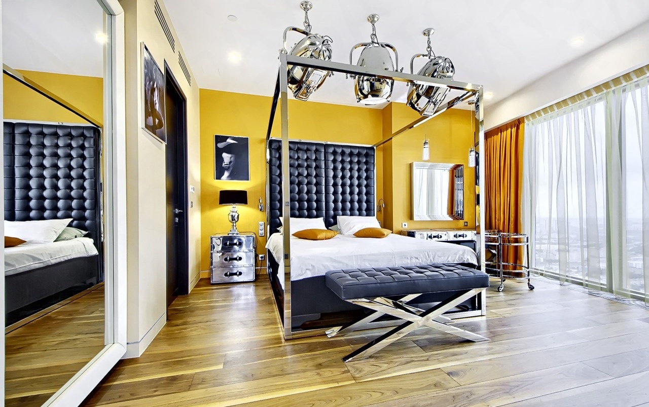  Apartments