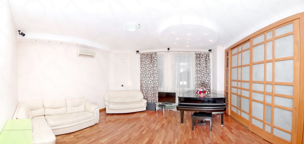  Apartments