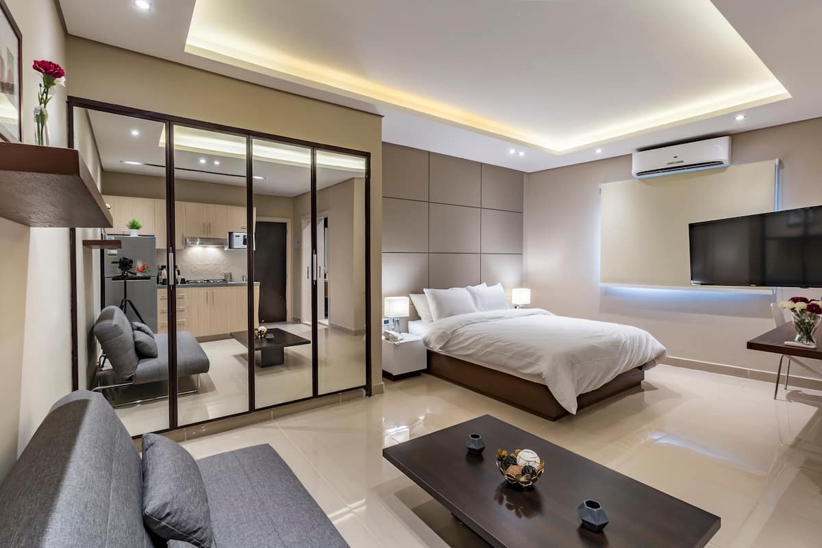  Apartments