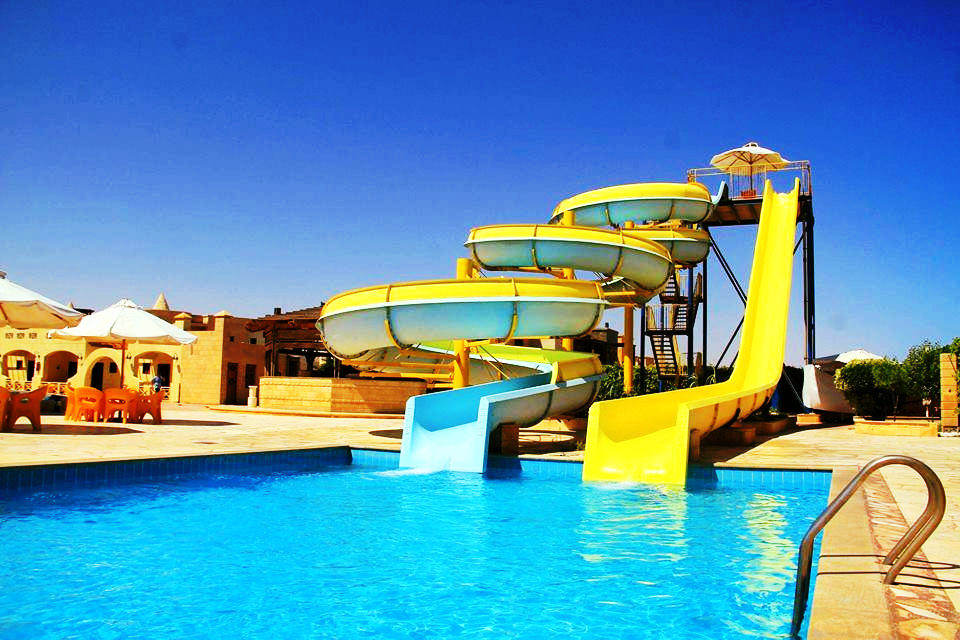  Hotels