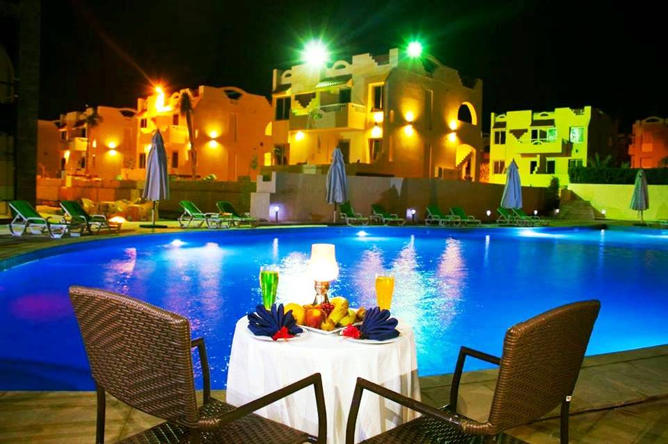  Hotels