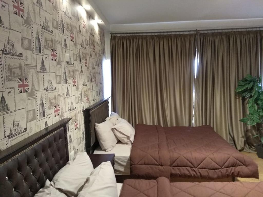  Hostels