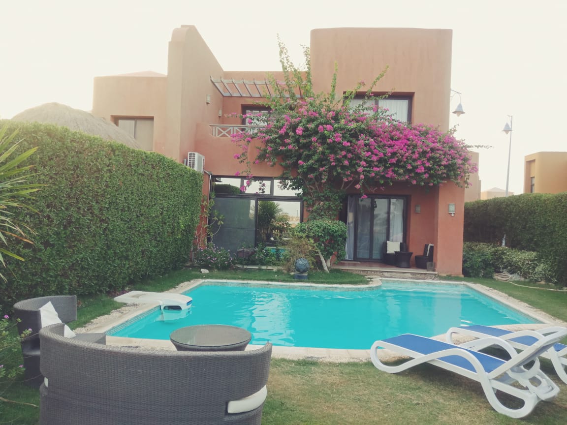  Villas