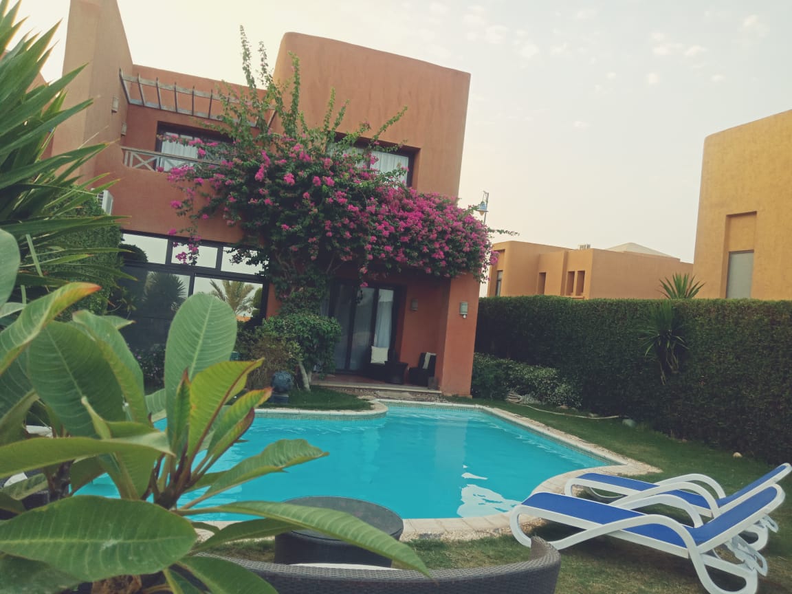  Villas