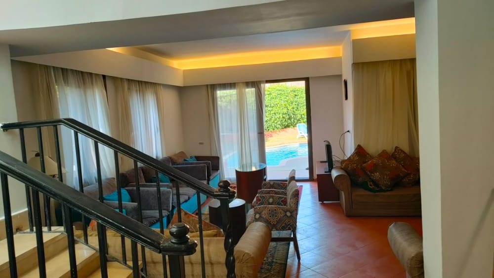  Villas