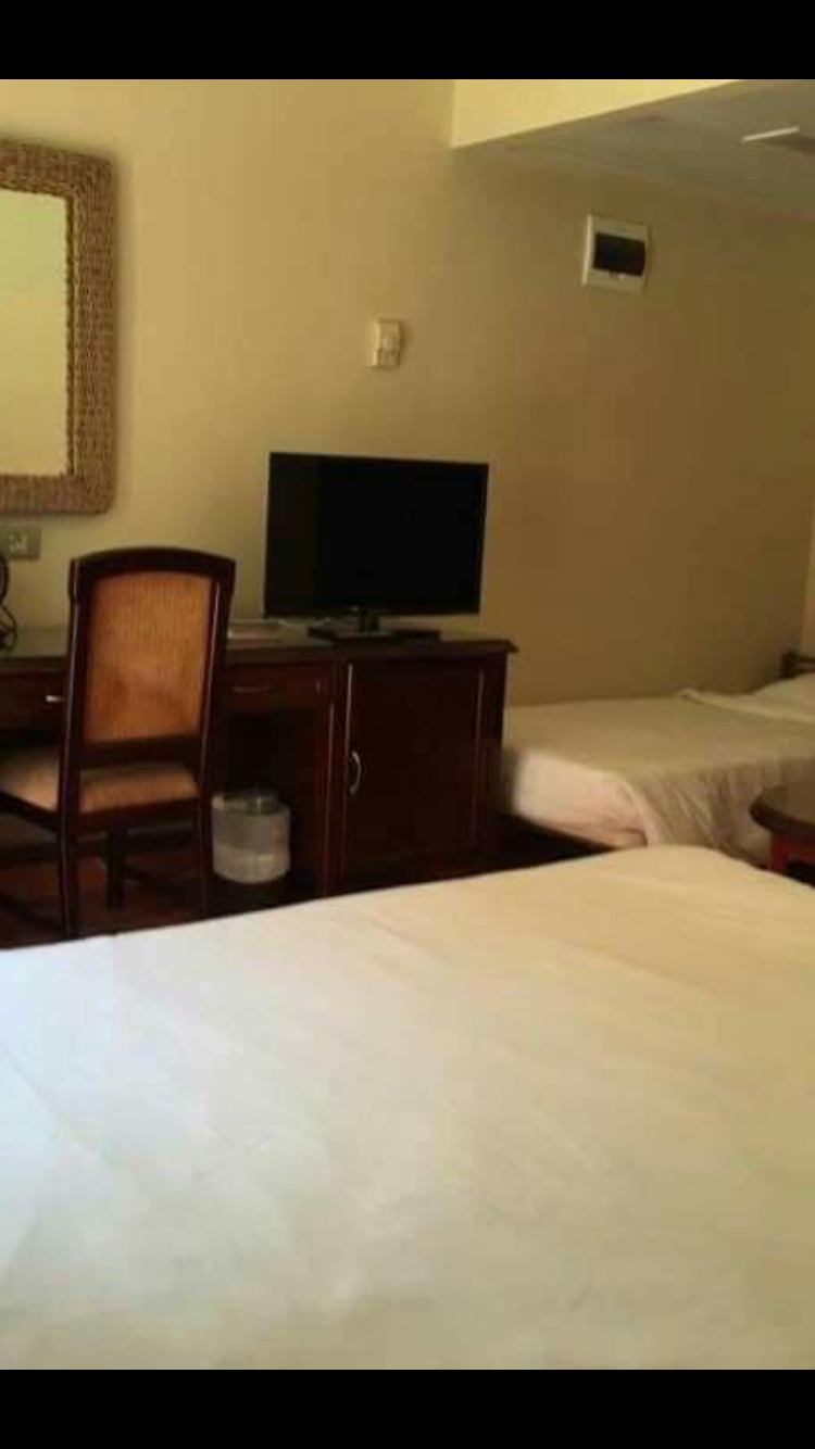  Hotels