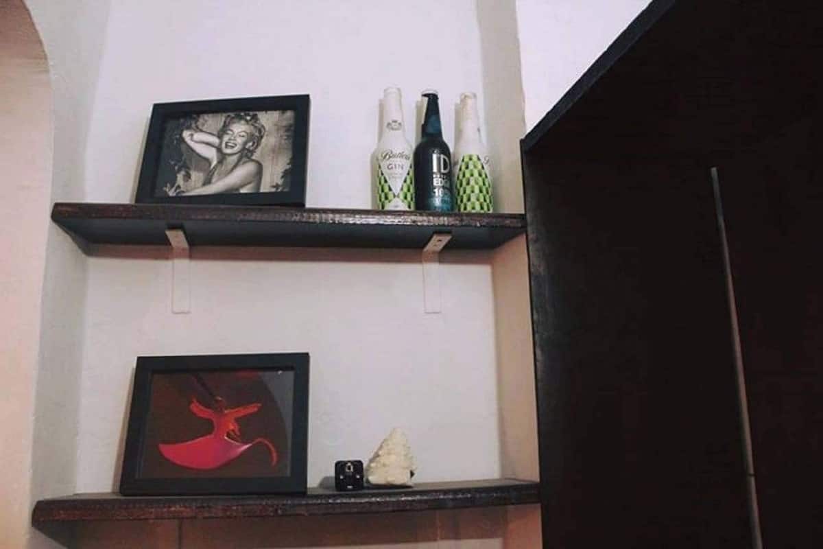  Hostels