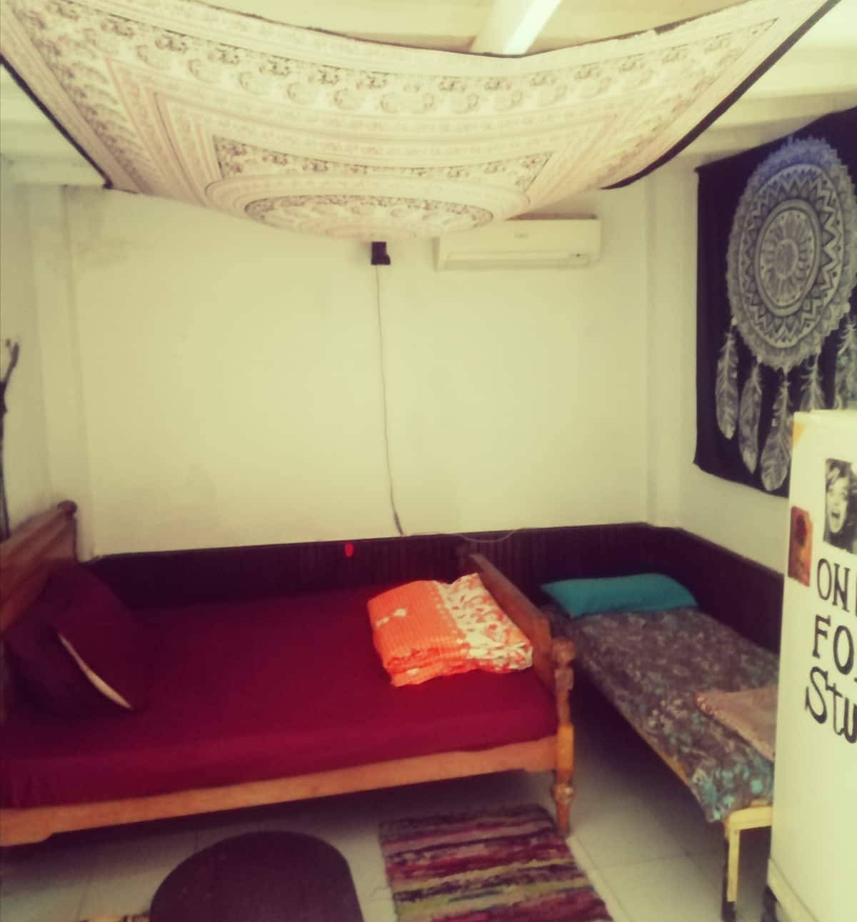  Hostels