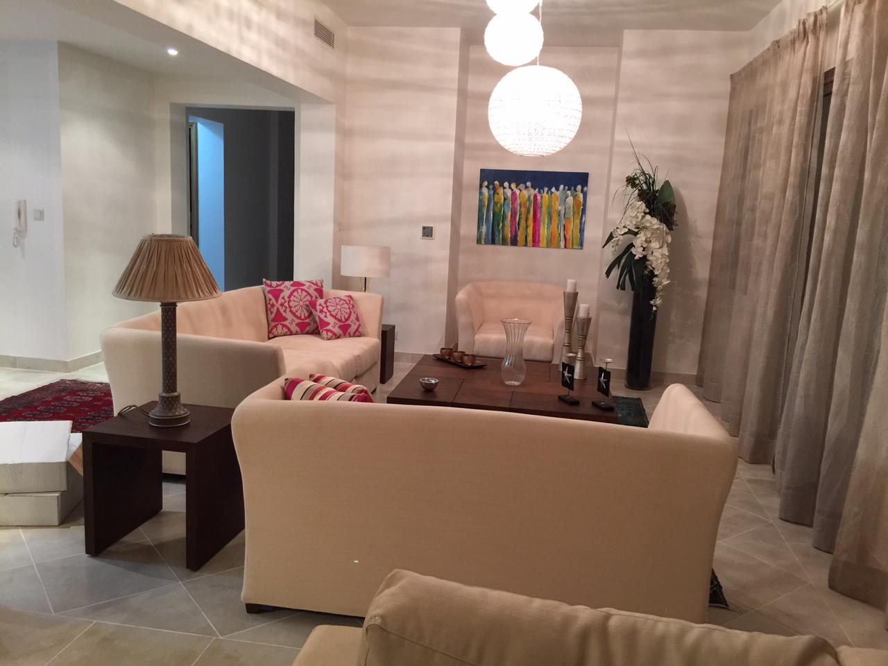  Villas