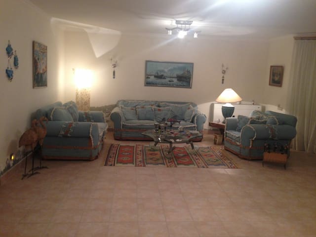  Villas