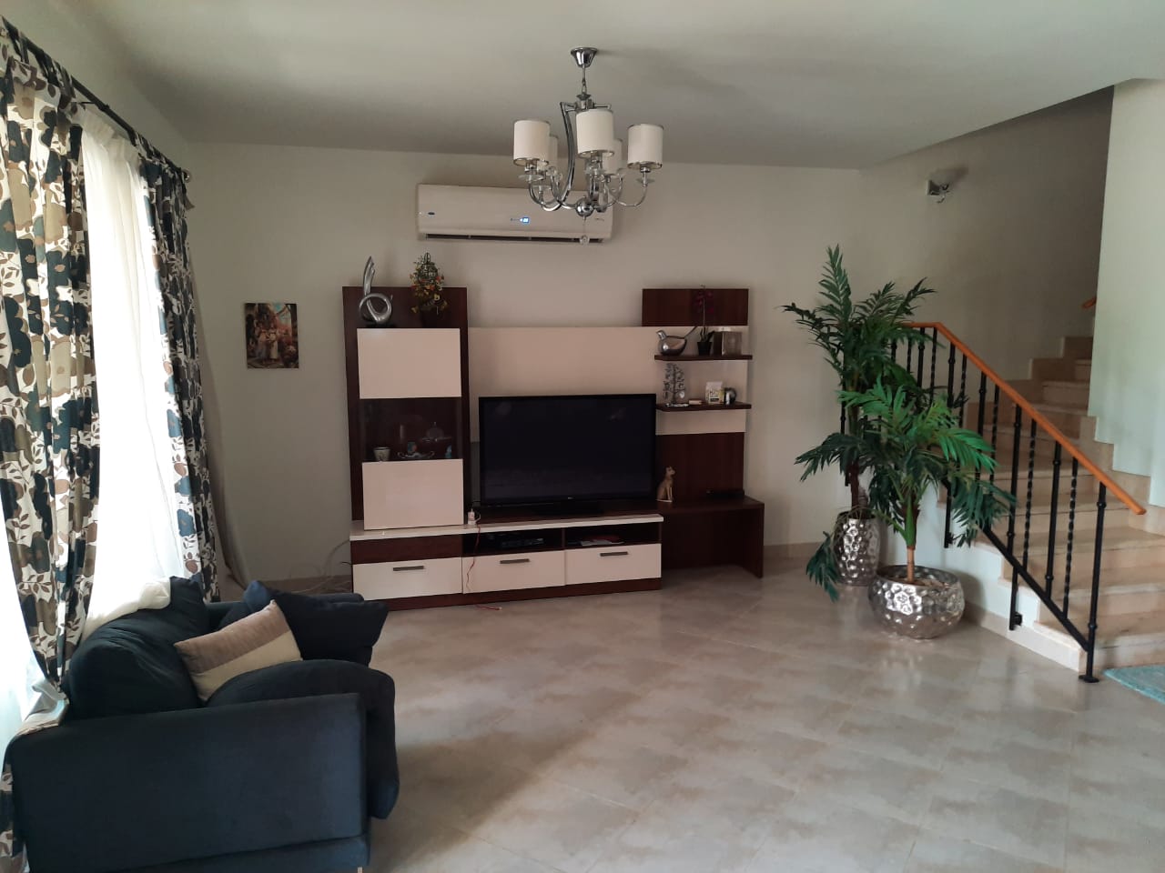  Villas