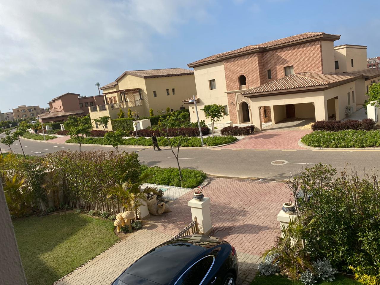  Villas