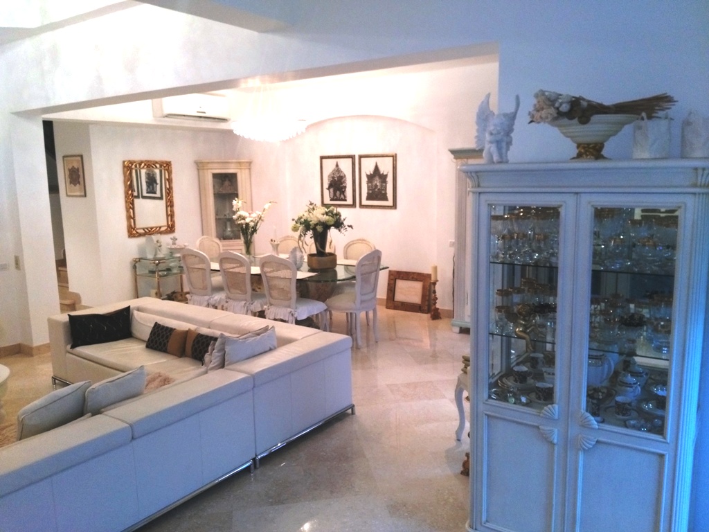  Villas